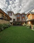 Hotel y Cabañas le Village Hotels in 