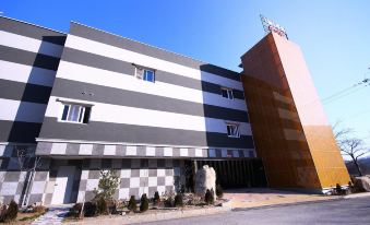 4. 문경 명품 호텔..