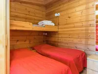Metsänpirtti 2