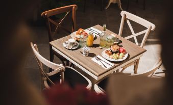 Talbot and Bons Boutique Bed & Breakfast