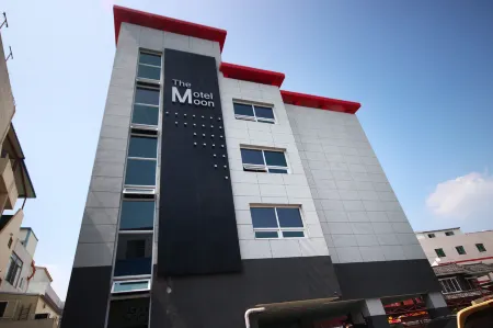 Haman the Moon Отели в г. Хаман