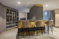 Billionaire Ramada Plaza by Wyndham Batumi - 5-Star