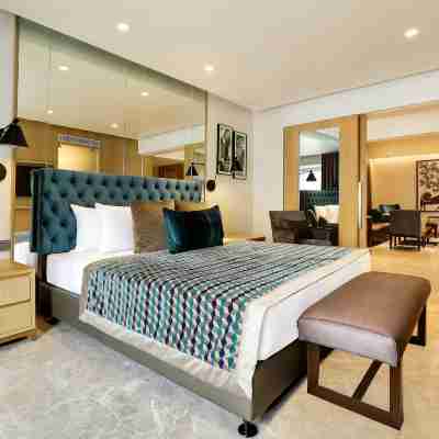 Lemon Tree Hotel Viman Nagar Pune Rooms