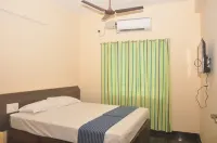 Hotel Aishwariyam Hotels in Nagapattinam