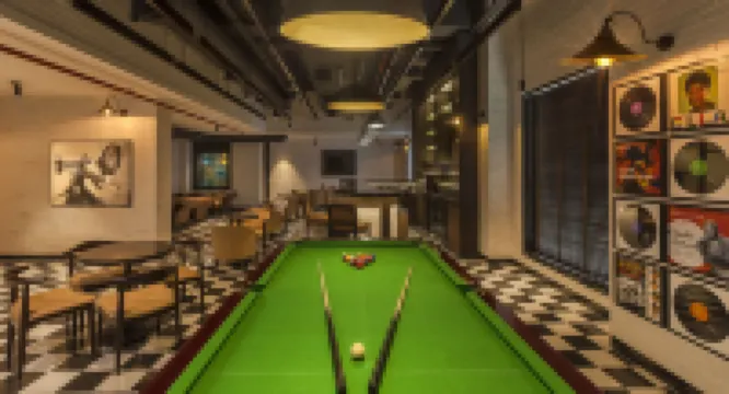 Lemon Tree Premier City Center Pune