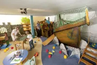 Dorint Strandresort & Spa Ostseebad Wustrow Hotels in Born am Darß