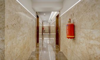 Treebo Castle Rock Inn