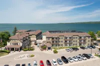 Chase on the Lake Hotels in Leech Lake Township