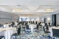 Holiday Inn LAVAL - MONTREAL by IHG - breakfast
