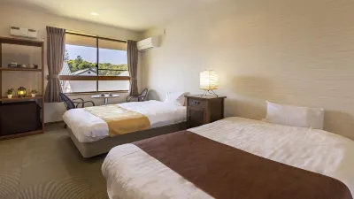 Goto Conkana Kingdom Winery & Resort Hotels near Minjindo