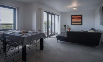 Fishermans Way - 2 Bedroom Apartment - SA1