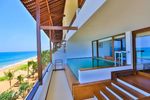 Pandanus Beach Resort & Spa Hotels in Induruwa