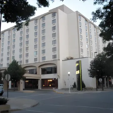 Radisson Hotel Bismarck