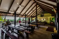 傑卡盧樹屋雨林休閑旅館