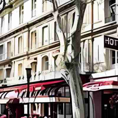 Hôtel Le Bristol Avignon Hotel Exterior