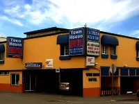 Eureka Town House Motel - Historic Old Town
