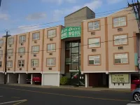 Aztec Ocean Resort