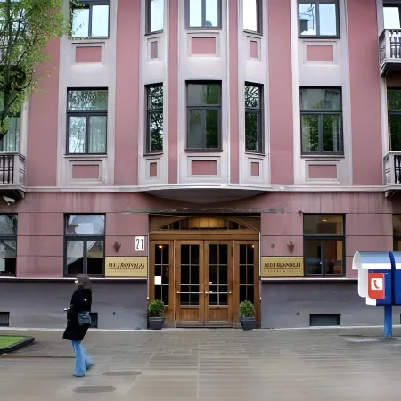 Hotel Metropolis
