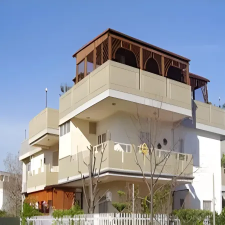 Hotel Castel Miramonti
