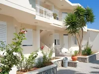 Evilion Hotel - balcony