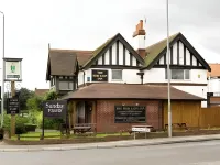 The Red Lion Inn by Chef & Brewer Collection - parking