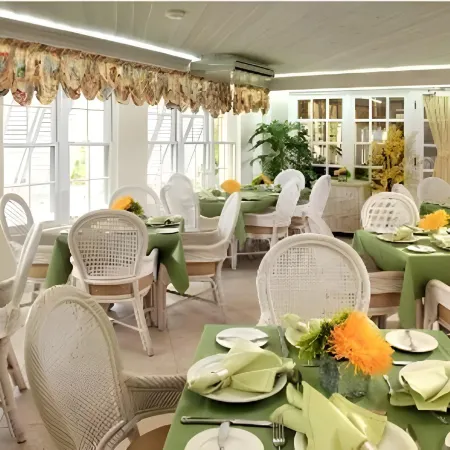 Coral Sands Beach Resort