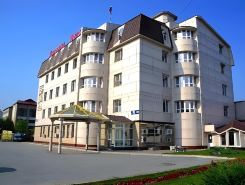 Империал Палас