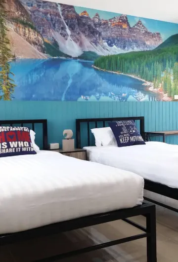 ห้องดีลักซ์เตียงแฝดพร้อมลานระเบียง