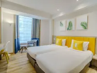 Bloom Hotel - Karol Bagh Hotels near Karol Bagh