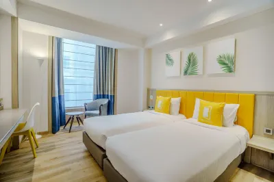 Bloom Hotel - Karol Bagh