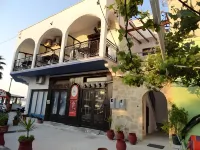 Captain's Beach Apartments Hotels near Agios Athanasios