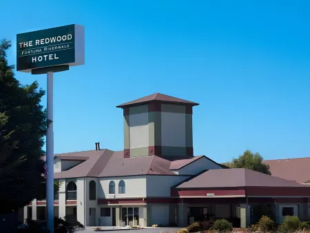 The Redwood Riverwalk, a Boutique Hotel Отели в г. Фортуна
