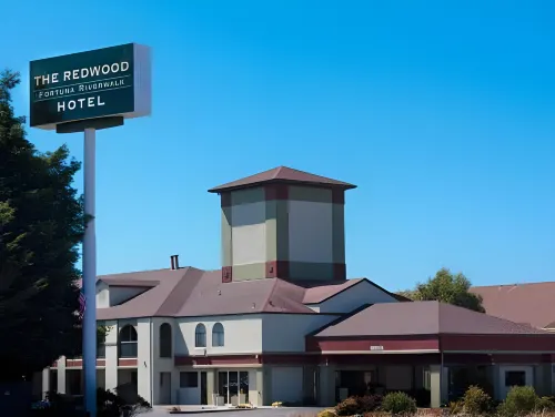 The Redwood Riverwalk, a Boutique Hotel Hotel a Fortuna