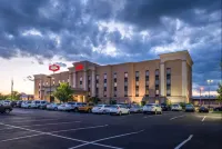 Hampton Inn & Suites Richmond - parking