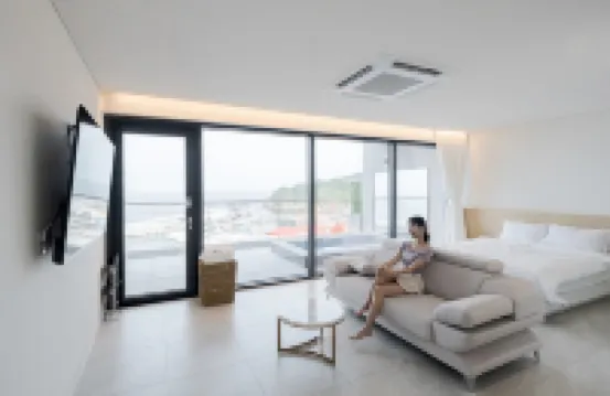 Pohang Madame Annette Pool Villa - Dogs Allowed