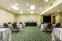 Sleep Inn Urbandale Hotels in Clive