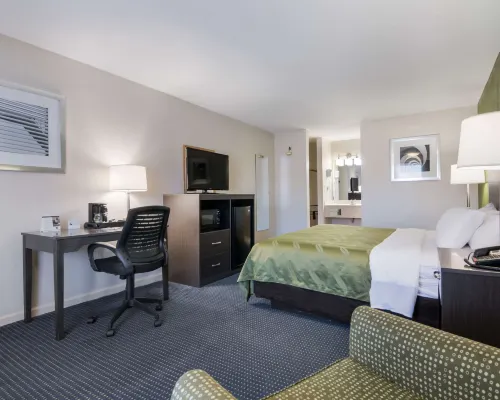 Quality Inn Little Creek Hotels in Virginia Beach