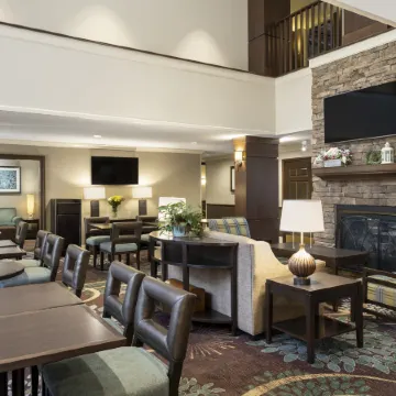 Staybridge Suites INDIANAPOLIS-AIRPORT by IHG
