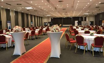 Golden Tulip Royaume