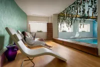 Novotel Bucharest City Centre - Pools