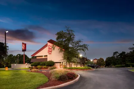 Red Roof Inn Indianapolis North - College Park