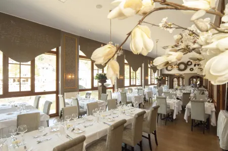 Hotel de la Poste - Relais de Napoleon III Отели в г. Эрбёмон