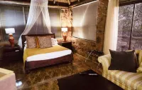 Thulani Game Lodge and Eco Estate Hotel a Thabazimbi