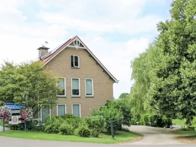 Zon Hotels near De Onderneming