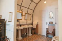Room d'hôte in an exceptional villa