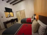 Habitacion I Para 4 Personas 3 Camas Hotels in 