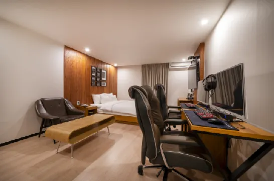 Uijeongbu Mc9 Отели в г. Ыйджонбу