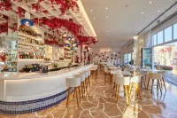 The Land Of Legends Nickelodeon Hotels & Resorts Antalya - bar