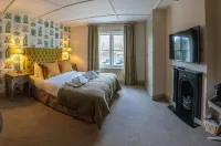 The Swan Inn Отели в г. Уэверли Дистрикт