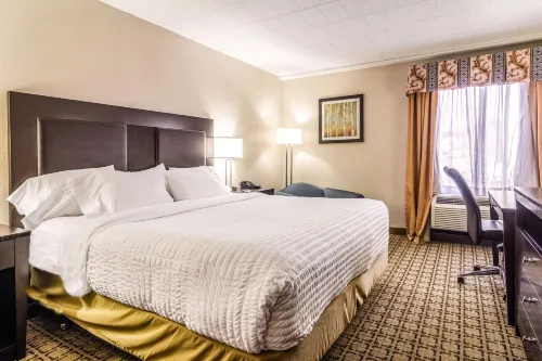 Clarion Inn Cranberry Township Hotels in Cranberry Township